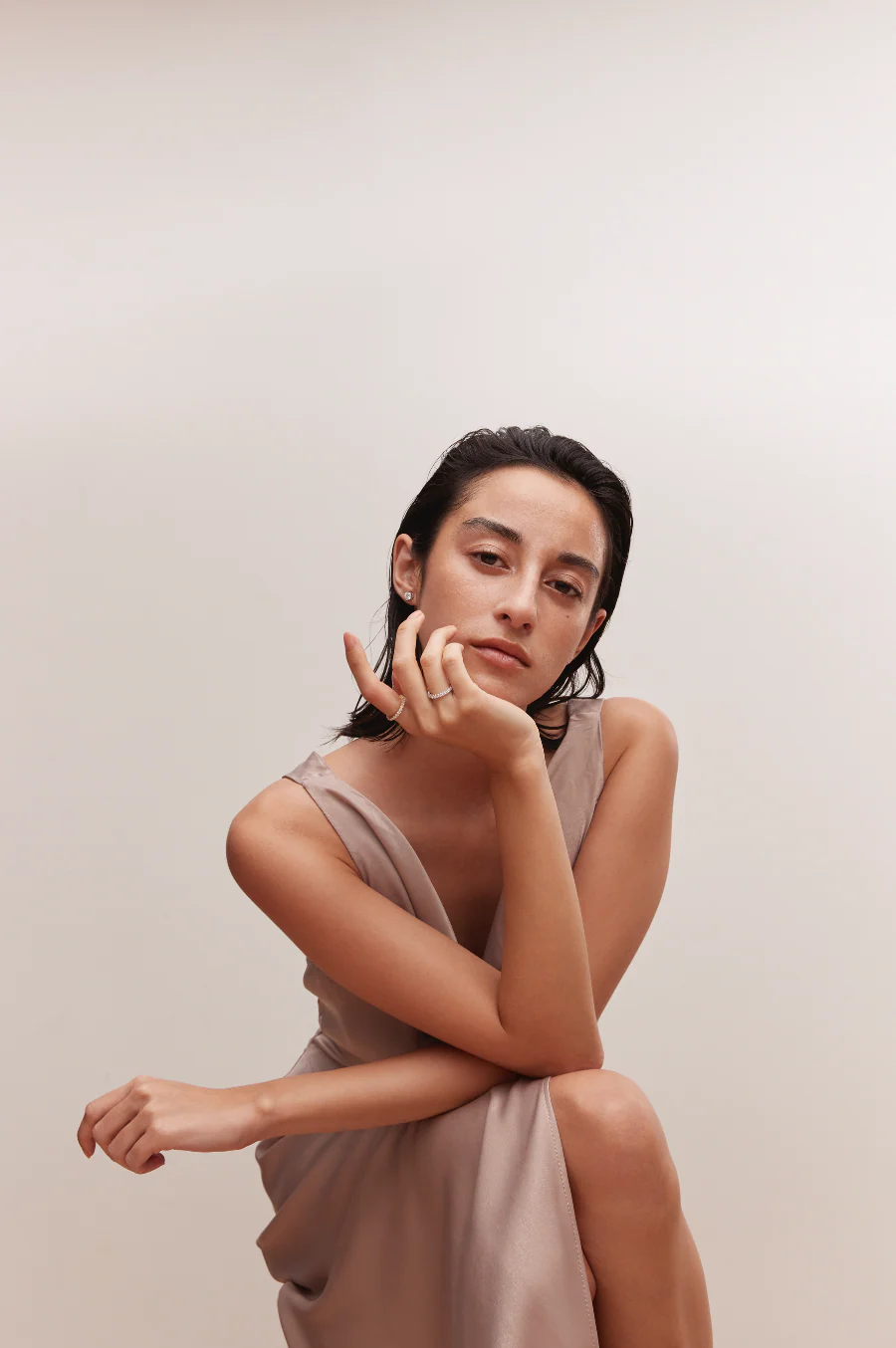 Eternity Ring White Gold - Image 4